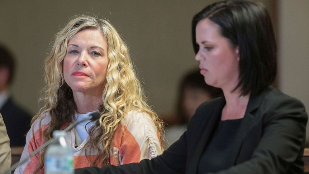 PHOTO: Lori Vallow Daybell glances at the camera during her hearing, March 6, 2020, with her defense attorney, Edwina Elcox, right, in Rexburg, Idaho.