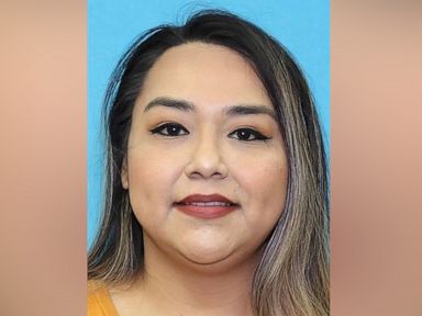 'We're not going to stop,' family says of search for missing Texas mother