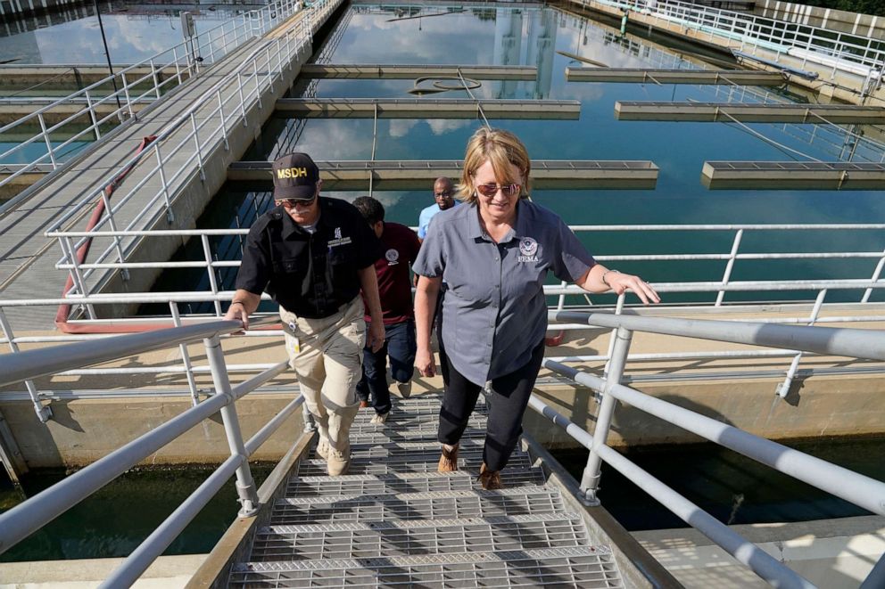 PHOTO: Deanne Criswell, administrator of the Federal Emergency Management Agency (FEMA), right, leads a group of officials during a visit to the City of Jackson's O.B. Curtis Water Treatment Facility in Ridgeland, Miss., Sept. 2, 2022. 