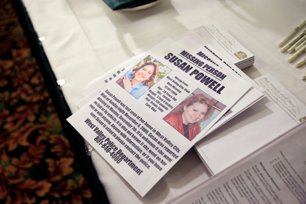 PHOTO: A flier seeking information on the whereabouts of Susan Powell, who was reported missing in Utah on Dec. 7, 2009, at a press conference in Puyallup, Wash., Dec. 17, 2009.
