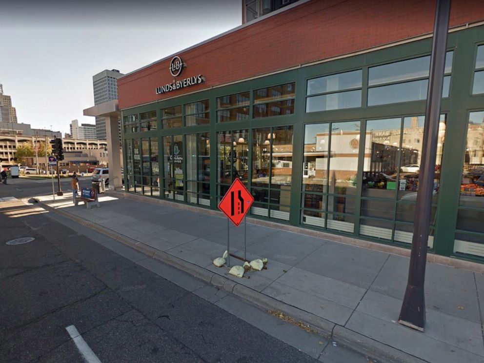 PHOTO: A police officer working off-duty at Lunds & Byerlys was attacked by a woman with a screwdriver when he tried to arrest her for shoplifting, Oct. 7, 2019.