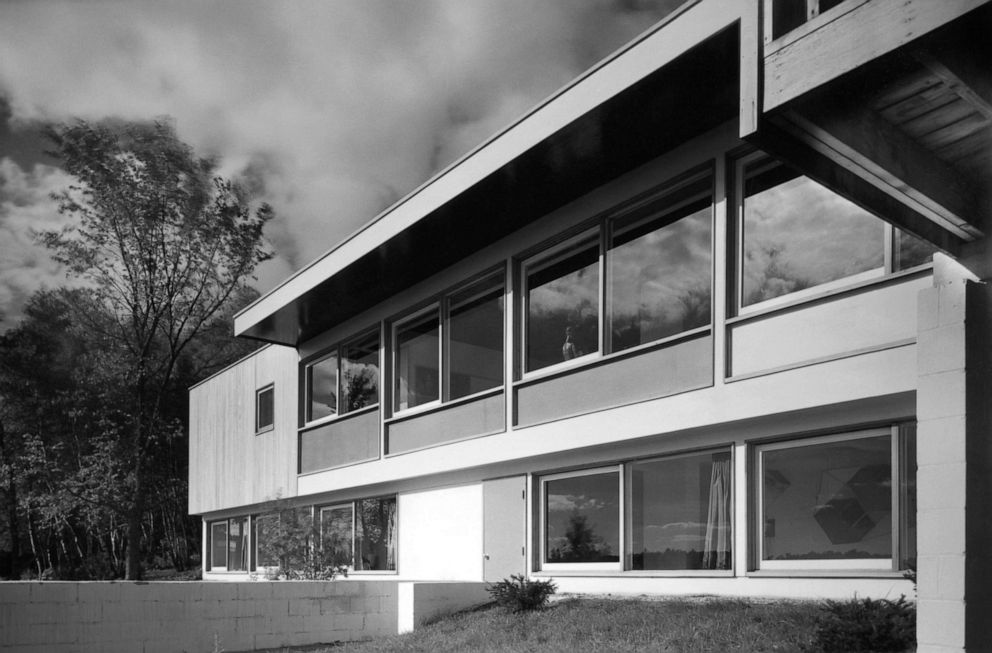 PHOTO: Stillman House l, in Litchfield, Connecticut, designed by Marcel Breuer in 1951 for Rufus and Leslie Stillman.