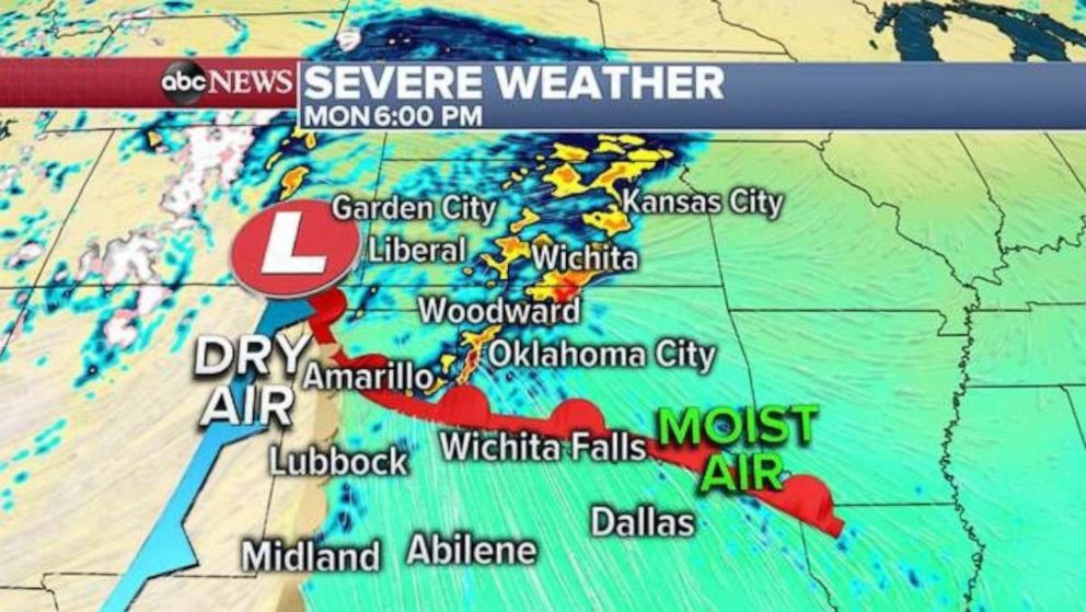 PHOTO: Dry air colliding with moist air will likely lead to tornadoes in the Plains on Monday.