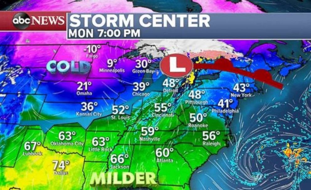 PHOTO: There warmth will expand eastward on Monday.