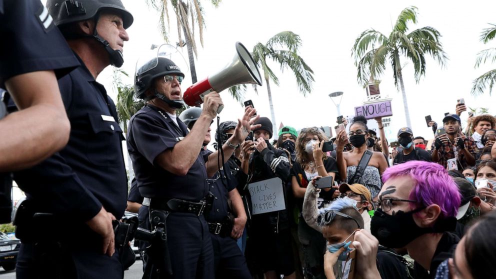 VIDEO: State of emergency as Los Angeles enacts curfew 