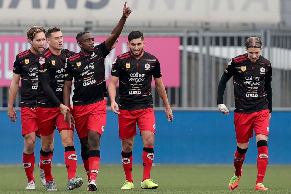 PHOTO: Thomas Verhaar, Luigi Bruins, Ahmad Mendes Moreira, Dogucan Haspolat, and Elias Mar Omarsson of Excelsior Rotterdam celebrate goal during the Dutch Keuken Kampioen Divisie  match between FC Den Bosch v Excelsior at the Stadium De Vliert.