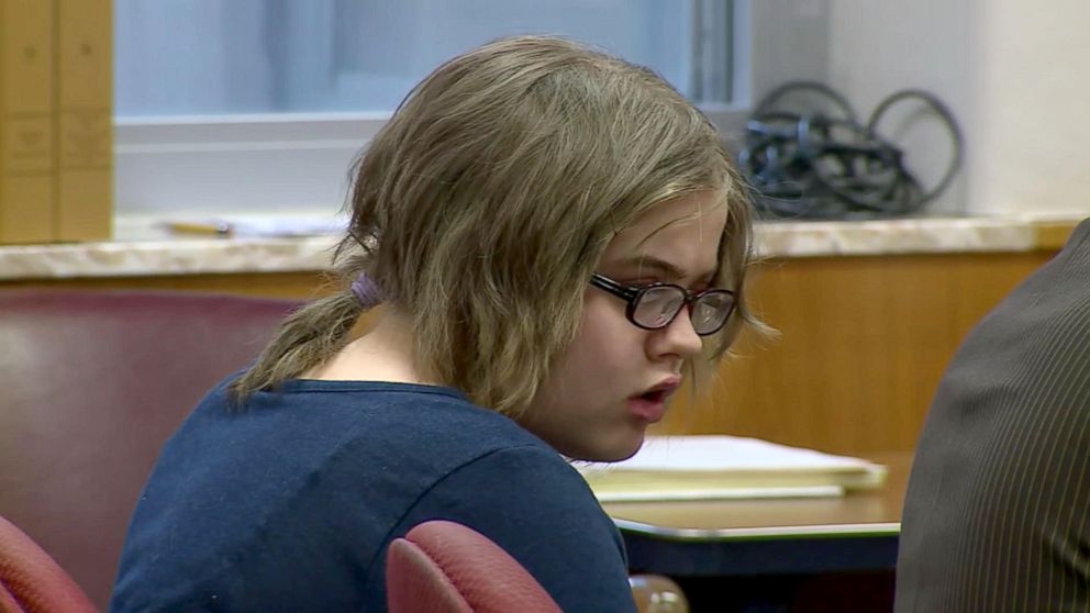 2nd teen in 'Slender Man' stabbing case to remain in institutional care for 40 years