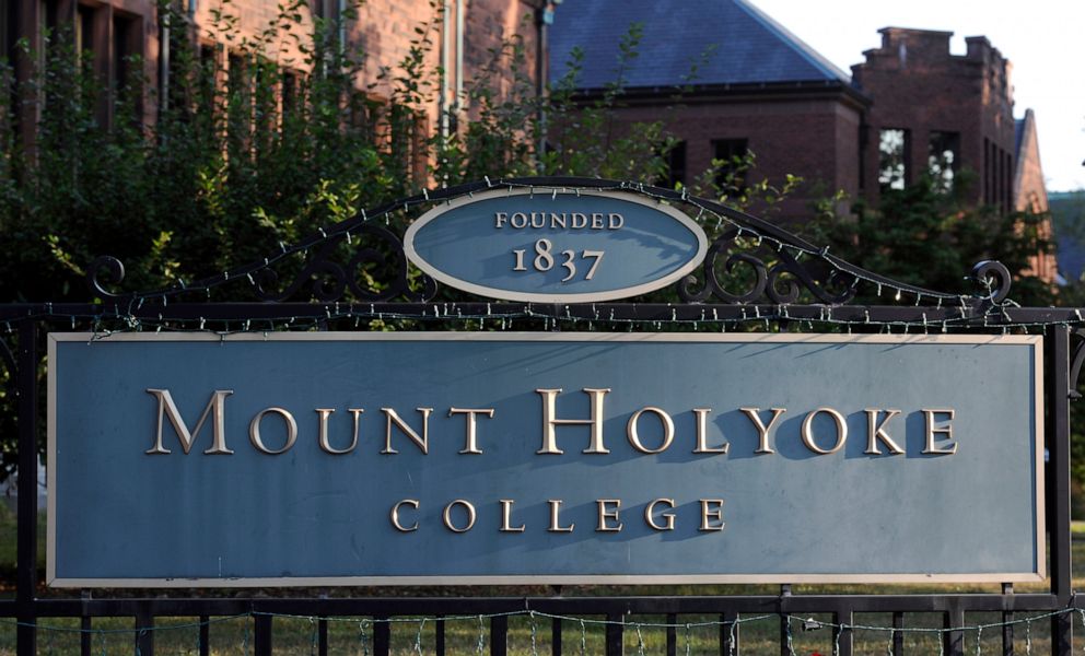 PHOTO: A sign on the Mount Holyoke College campus in South Hadley, Mass.