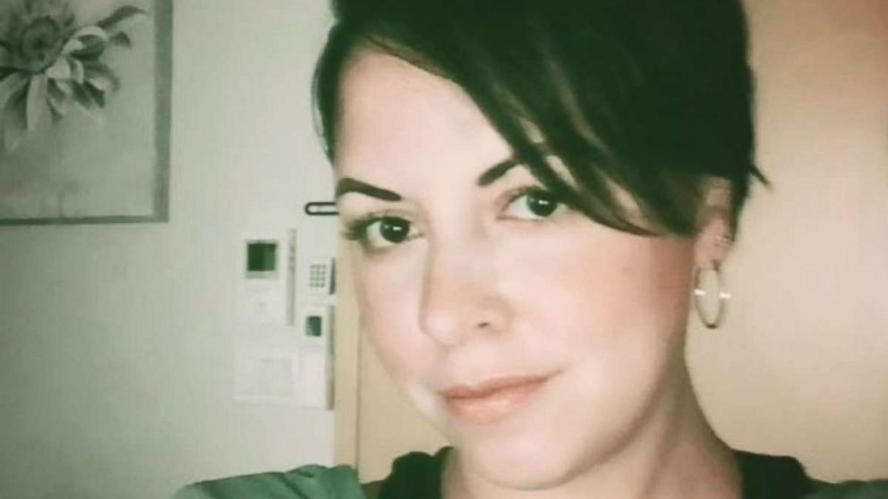 Pregnant woman fatally stabbed in New York City apartment building ...