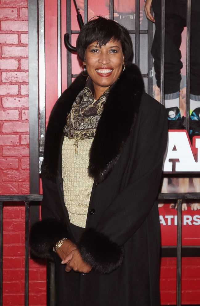 PHOTO: Muriel Bowser attends the "Annie" world premiere at Ziegfeld Theater in this Dec. 7, 2014 file photo  in New York City.  