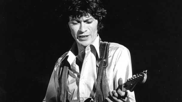 Robbie Robertson, The Band co-founder, songwriter and guitarist, dead ...