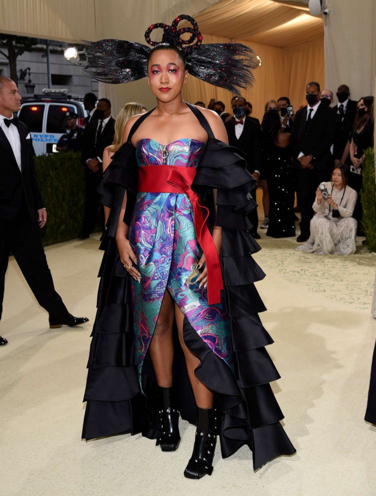 Naomi Osaka Adds Red Flowers & Crystals To Her Hair For Met Gala