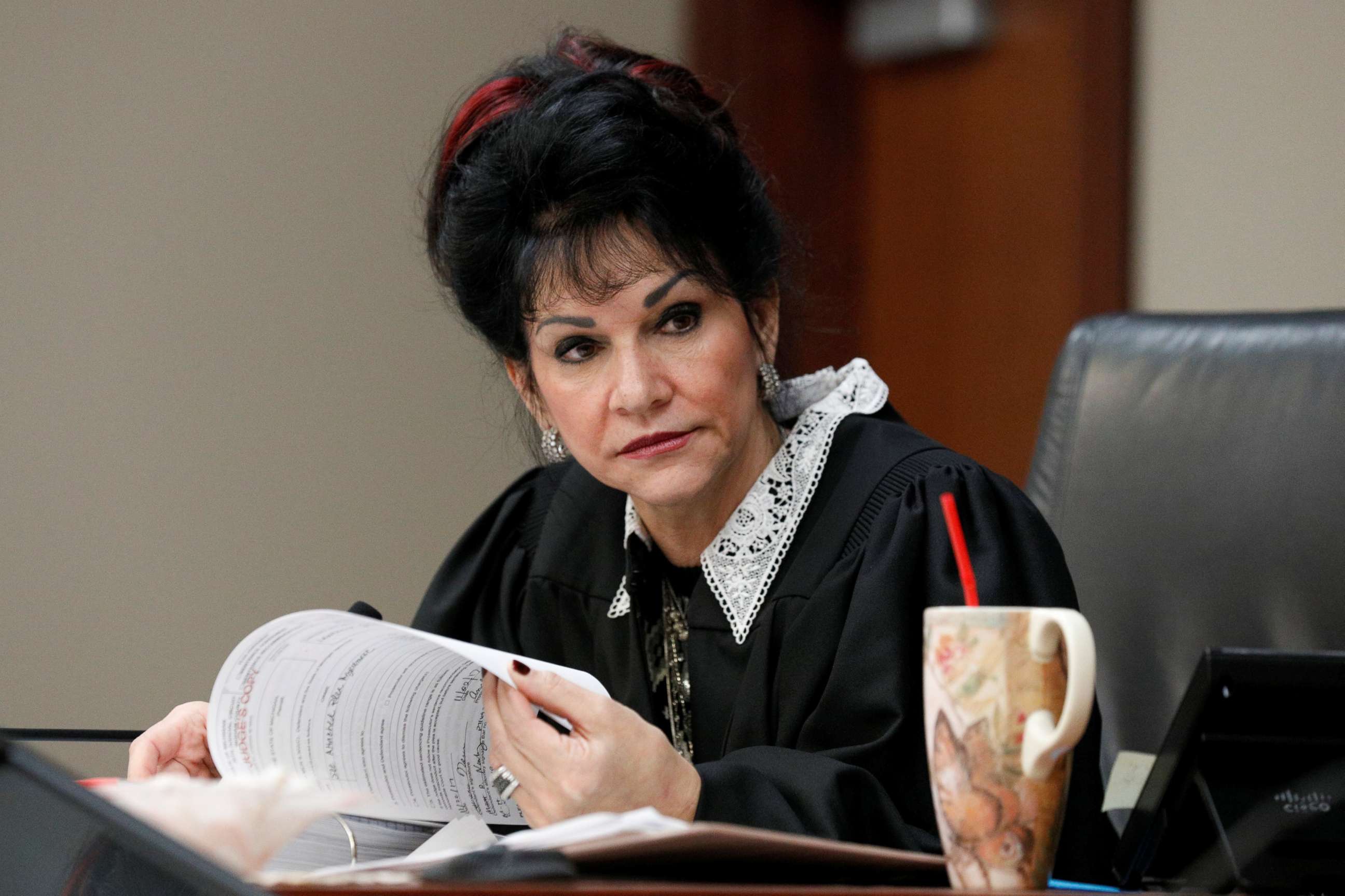 PHOTO: Circuit Court Judge Rosemarie Aquilina addresses Larry Nassar during his sentencing hearing in Lansing, Mich., Jan. 18, 2018.
