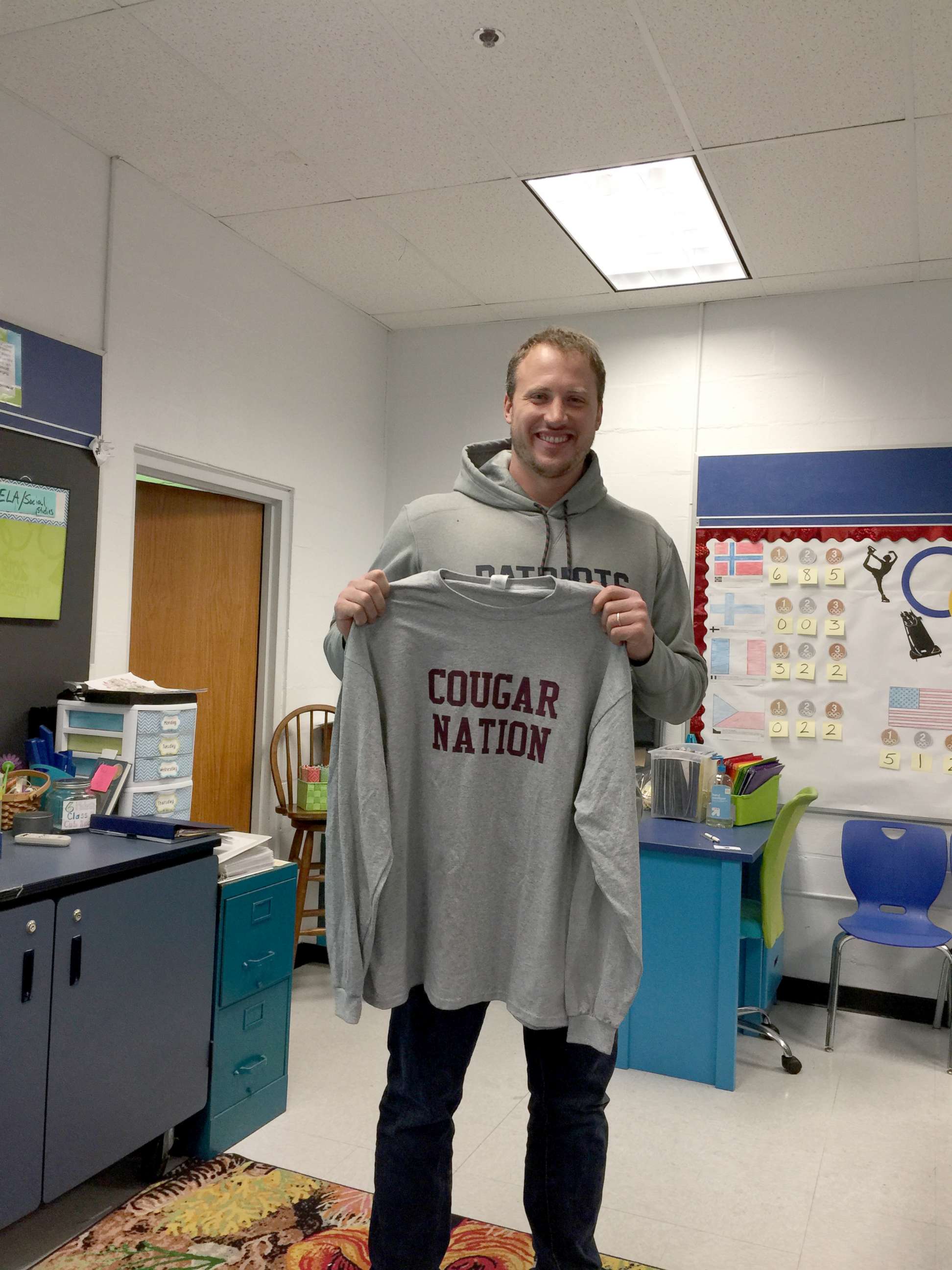 PHOTO: New England Patriots player Nate Solder visited West Brookfield Elementary School in Massachusetts, March 2, 2018, after two students were killed.