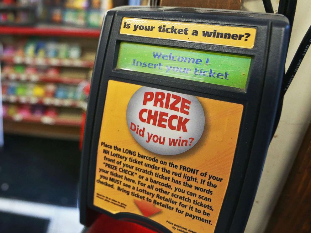 PHOTO: A ticket checking machine is pictured inside Reeds Ferry Market in Merrimack, NH, where a winning ticket in a $560 million Powerball jackpot was sold, Jan. 8, 2018.