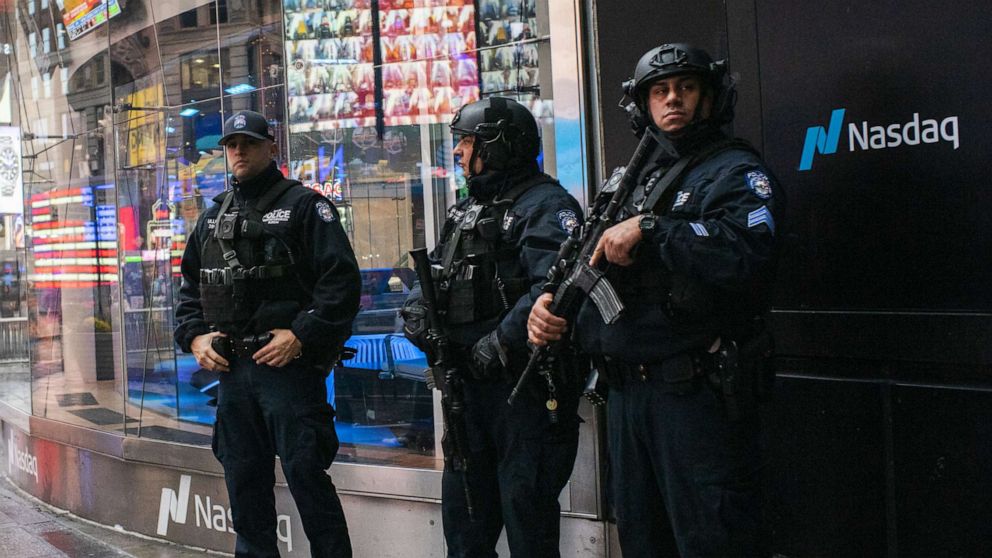 PHOTO: NYPD counterterrorism officers stand guard in New York on Jan. 3, 2020.