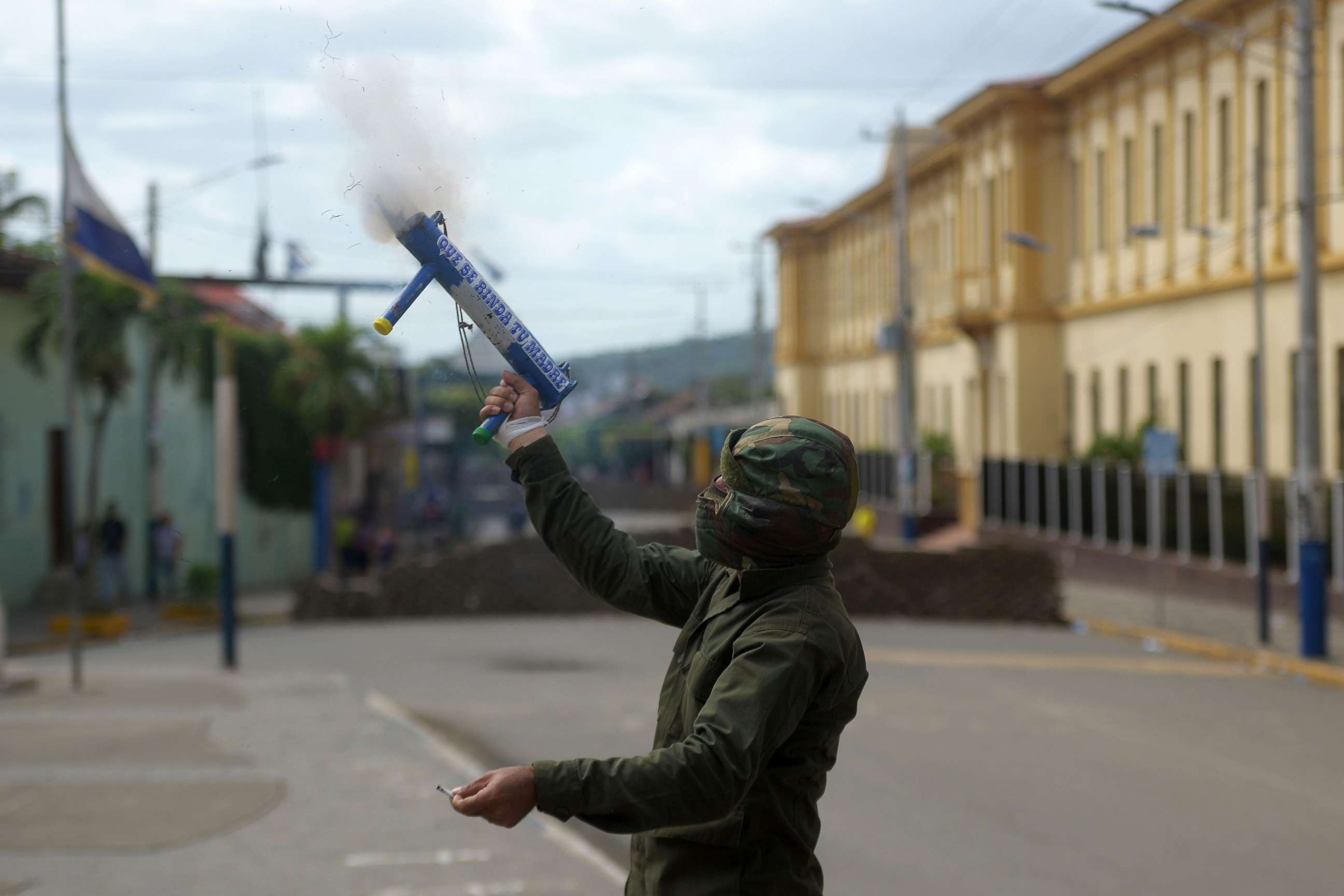 PHOTO: An anti-government demonstrator fires a homemade mortar in the Monimbo neighborhood in Masaya, Nicaragua, July 11, 2018.
