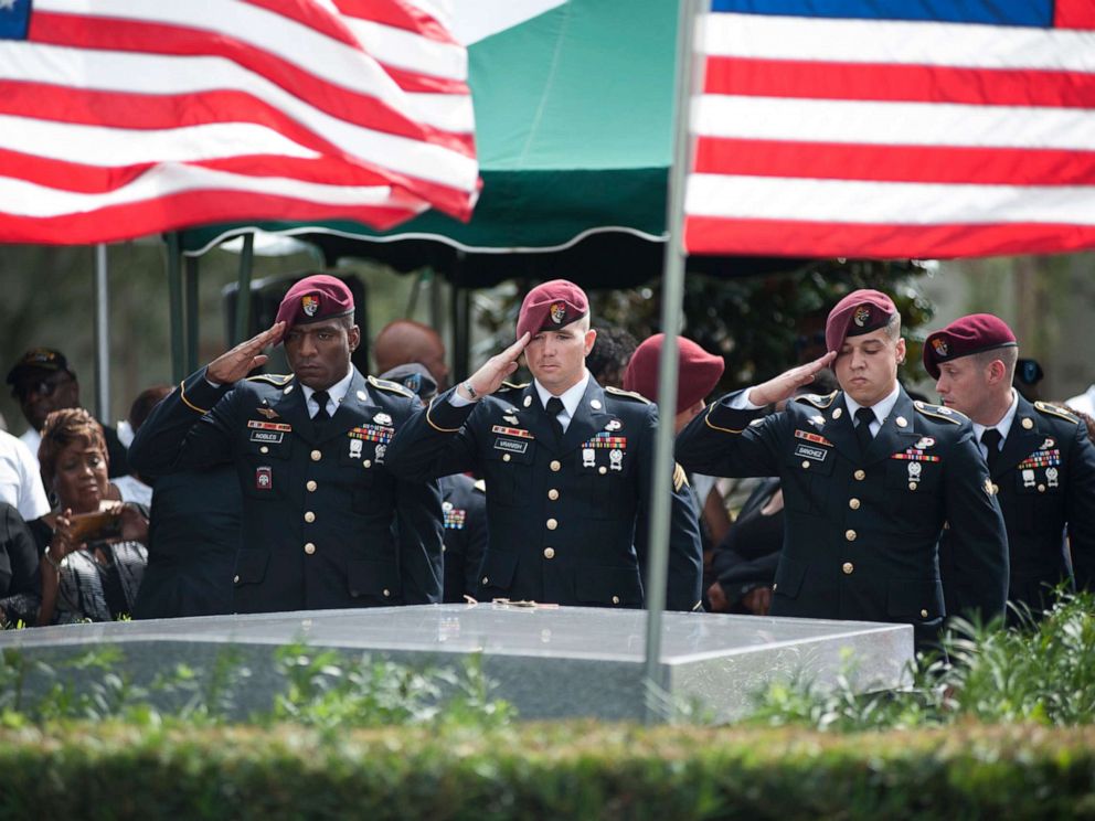 hollywood PHOTO: Members of the 3rd Special Forces Group, 2nd battalion salute the casket of Army Sgt. La David Johnson at his burial service in the Memorial Gardens East cemetery, Oct. 21, 2017 in Hollywood, Fla.