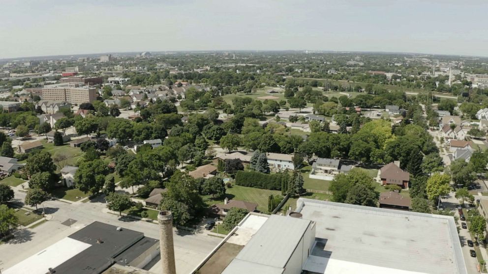 PHOTO: The Milwaukee neighborhood of Halyard Park is seen in an image from ABC News' "Nightline," Feb. 9, 2022.