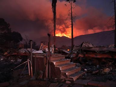 Western wildfires latest: Firefighters battling 3 major blazes, 2 in California
