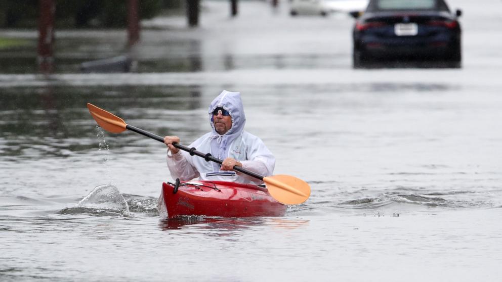Nor'easter turns deadly as it lashes Northeast with rain, wind and flooding