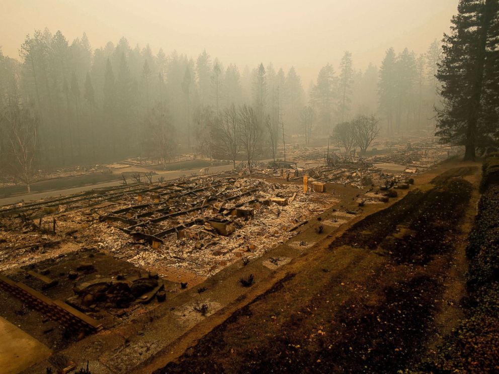 PHOTO: Leveled residences line a mobile home park on Edgewood Lane after the Camp Fire burned through Paradise, Calif., on Nov. 10, 2018.