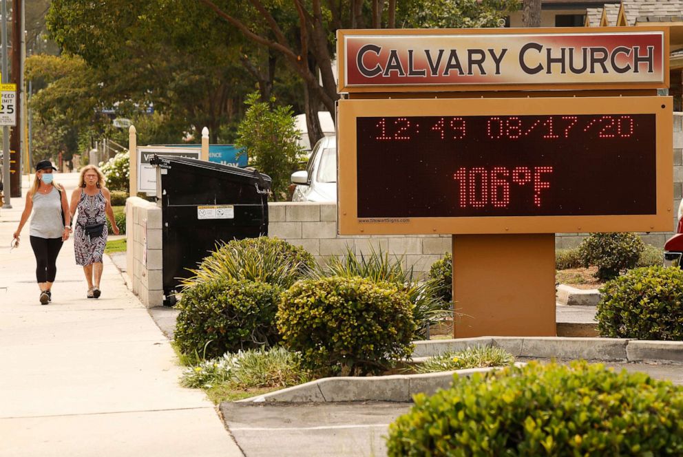 PHOTO: The thermometer at Calvary Church in Woodland Hills, Calif., registers 106 degrees Fahrenheit midday on Aug. 17, 2020, during the second week of a heat wave.