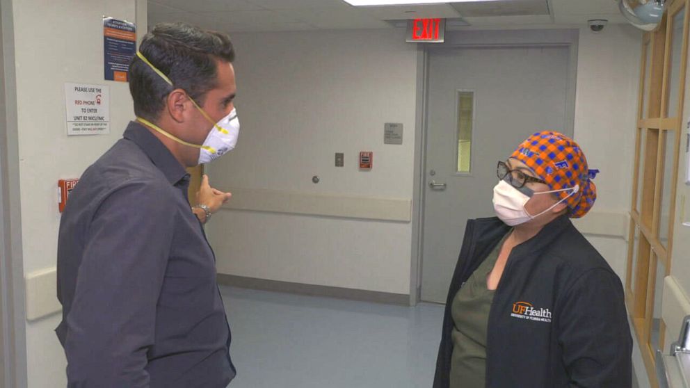 PHOTO: Nurse Jeremy Lusong at the University of Florida Health Shands Hospital in Gainesville, Fla.