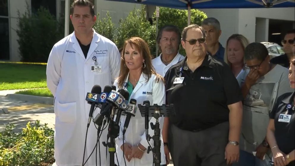 PHOTO: Hospital staff at the Memorial Regional Center in Hollywood describe what it was like to admit more than 100 patients from the Rehabilitation Center at Hollywood Hills nearby.
