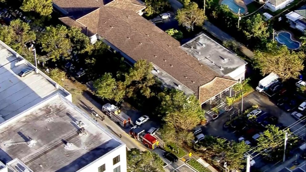 PHOTO: Hurricane Irma knocks out air conditioning at the Rehabilitation Center of Hollywood Hills in Hollywood, Fla.