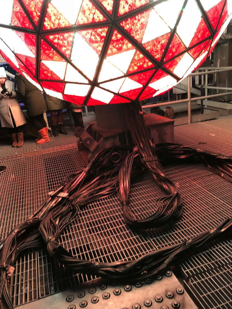 PHOTO: Cables lay on the ground under the Waterford Crystal ball during a testing of the lights in Times Square, New York, Dec. 27, 2017, ahead of the New Year's Eve celebration. 