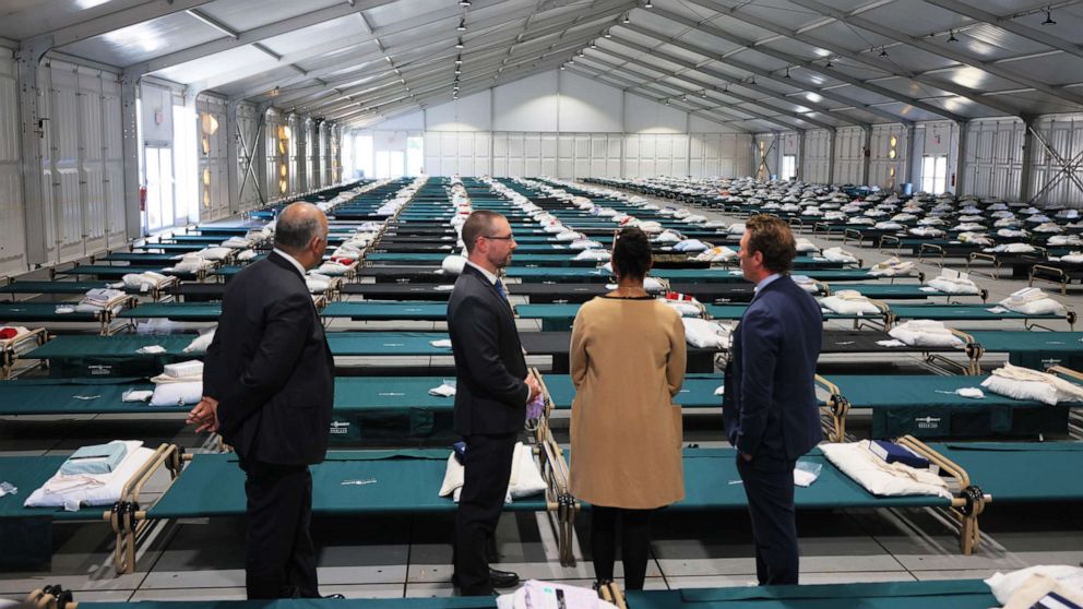 City opens facility to house migrants bused from southern border