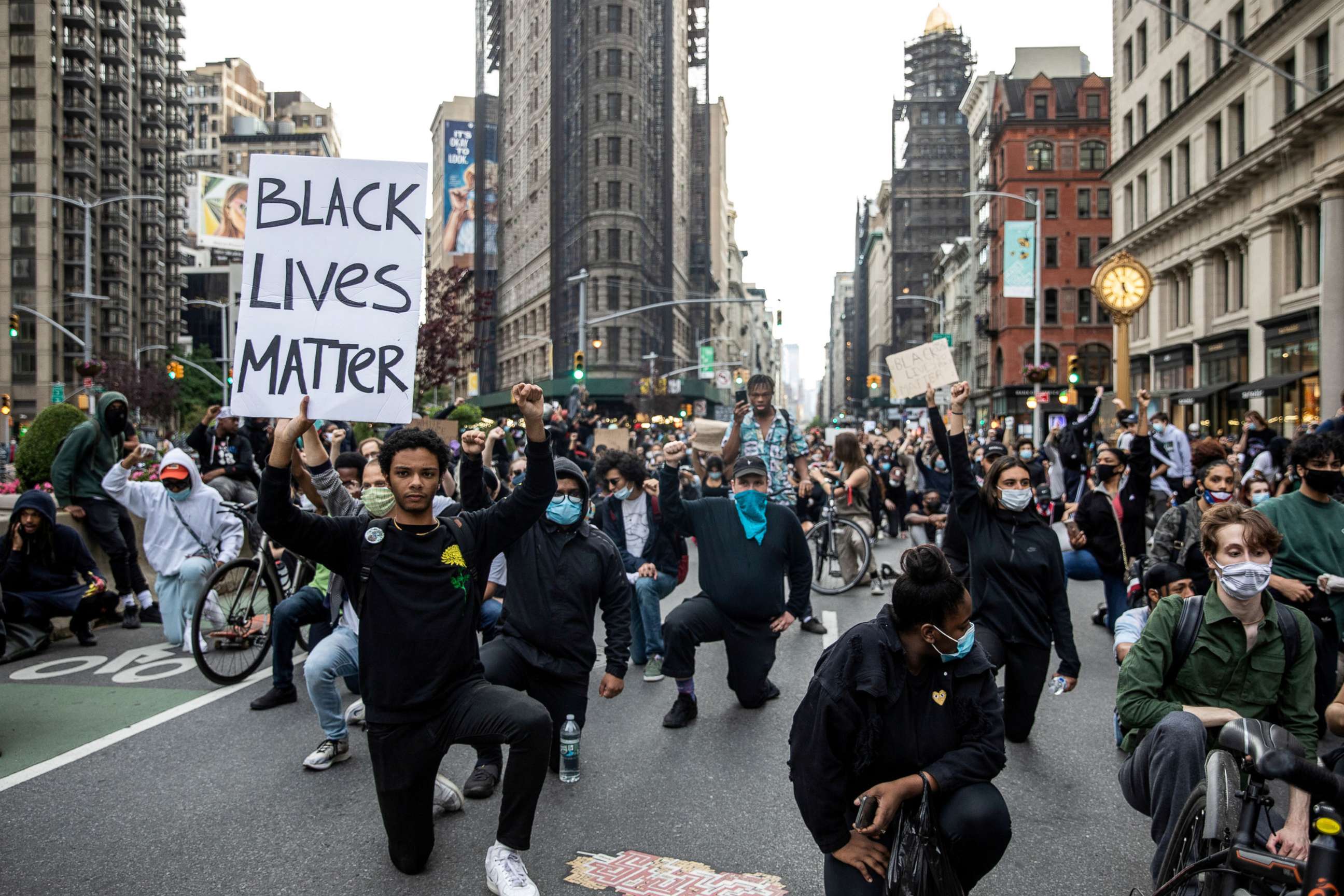 PHOTO: Protesters participate in a moment of silence during a rally against the death in Minneapolis police custody of George Floyd, in the Manhattan borough of New York City, June 1, 2020.