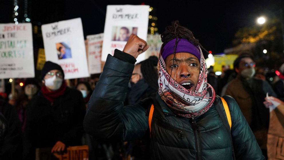 Kyle Rittenhouse acquittal sparks protests across US