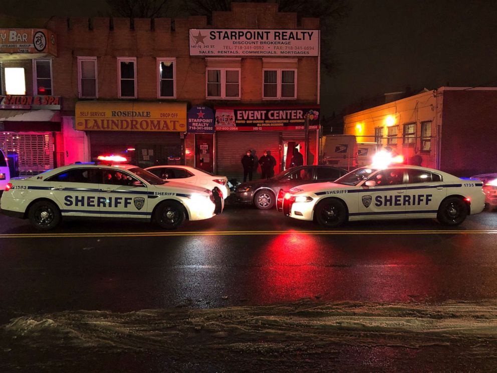 PHOTO: New York City Sheriff's deputies shut down illegal club in Queens, New York, with 160 people inside, Dec. 21, 2020.