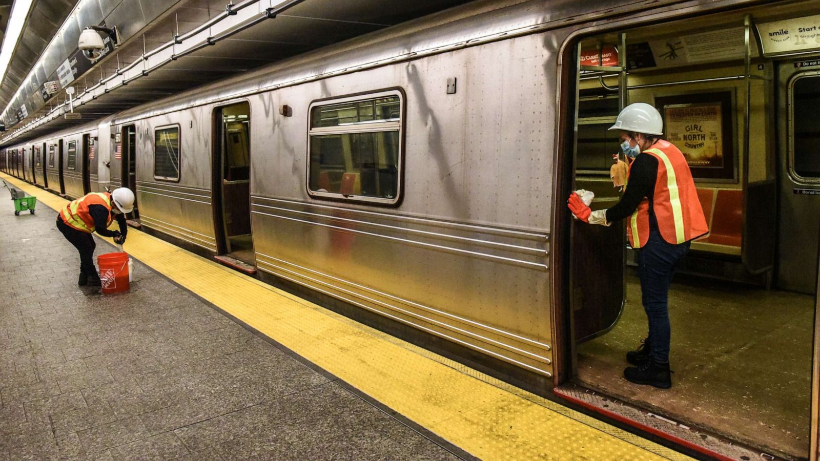 nyc subway train