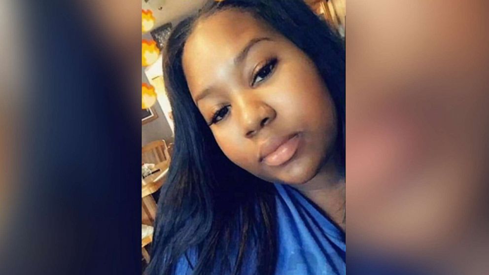 PHOTO: Nyla Moore, a 22-year-old Chicago mother who dreamed of becoming a teacher, died from COVID-19 on Friday, May 1, 2020.