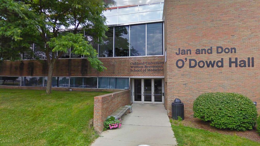 PHOTO: A building on the campus of Oakland University in Rochester, Mich., is pictured in this image from Google Maps.