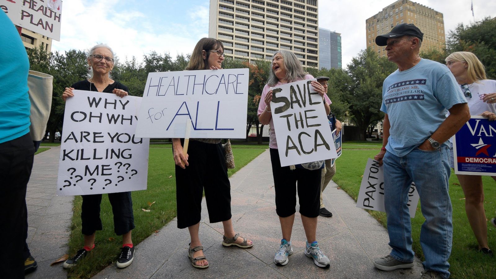 why is the obamacare unconstitutional