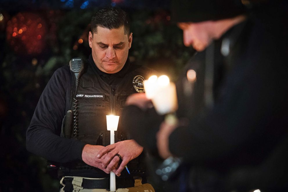 PHOTO: Newman Police Chief Randy Richardson and hundreds of people attend a vigil in memory of police Cpl. Ronil Singh in downtown Newman, Calif., Dec. 28, 2018. 