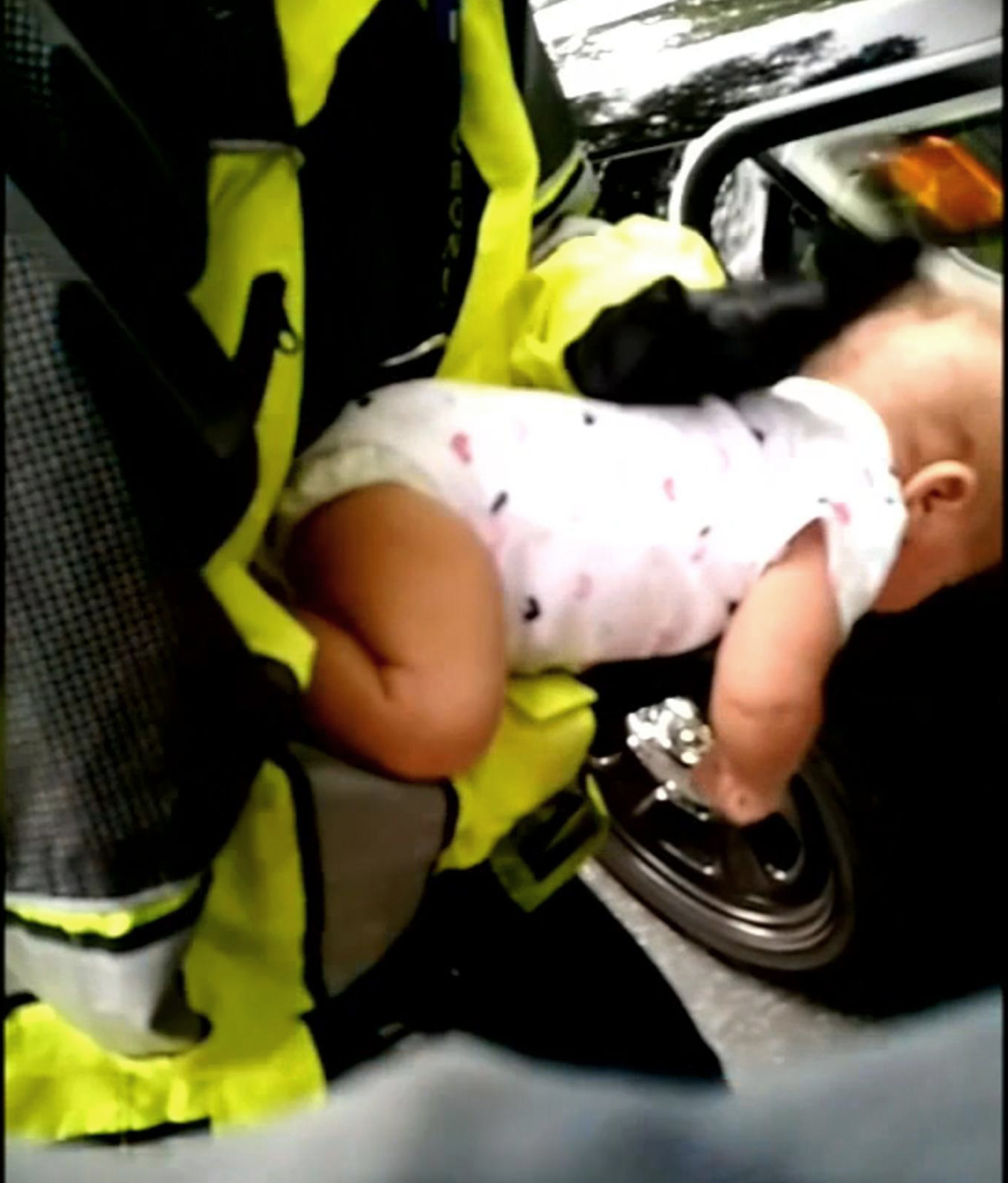 PHOTO: Georgia police officer Nick St. Onge used CPR to save a choking baby in Marietta, May 15, 2018.