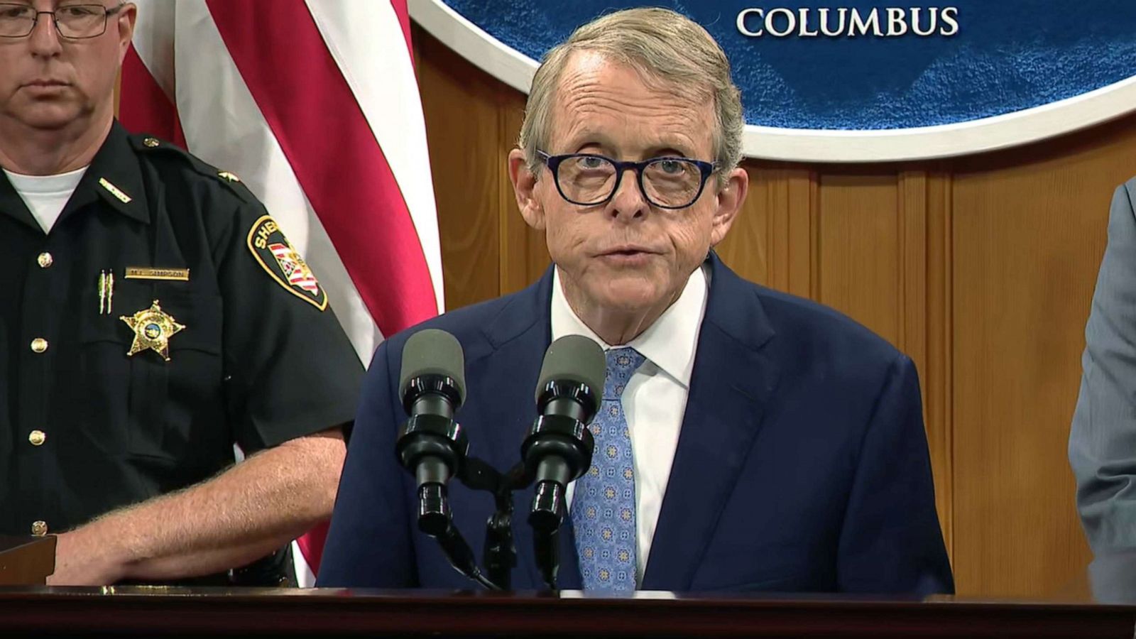 Ohio governor pushes to strengthen background checks after Dayton shooting  - ABC News