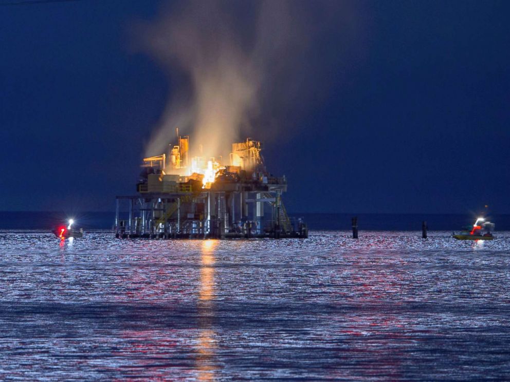Search for missing worker continues after oil rig explodes in Louisiana