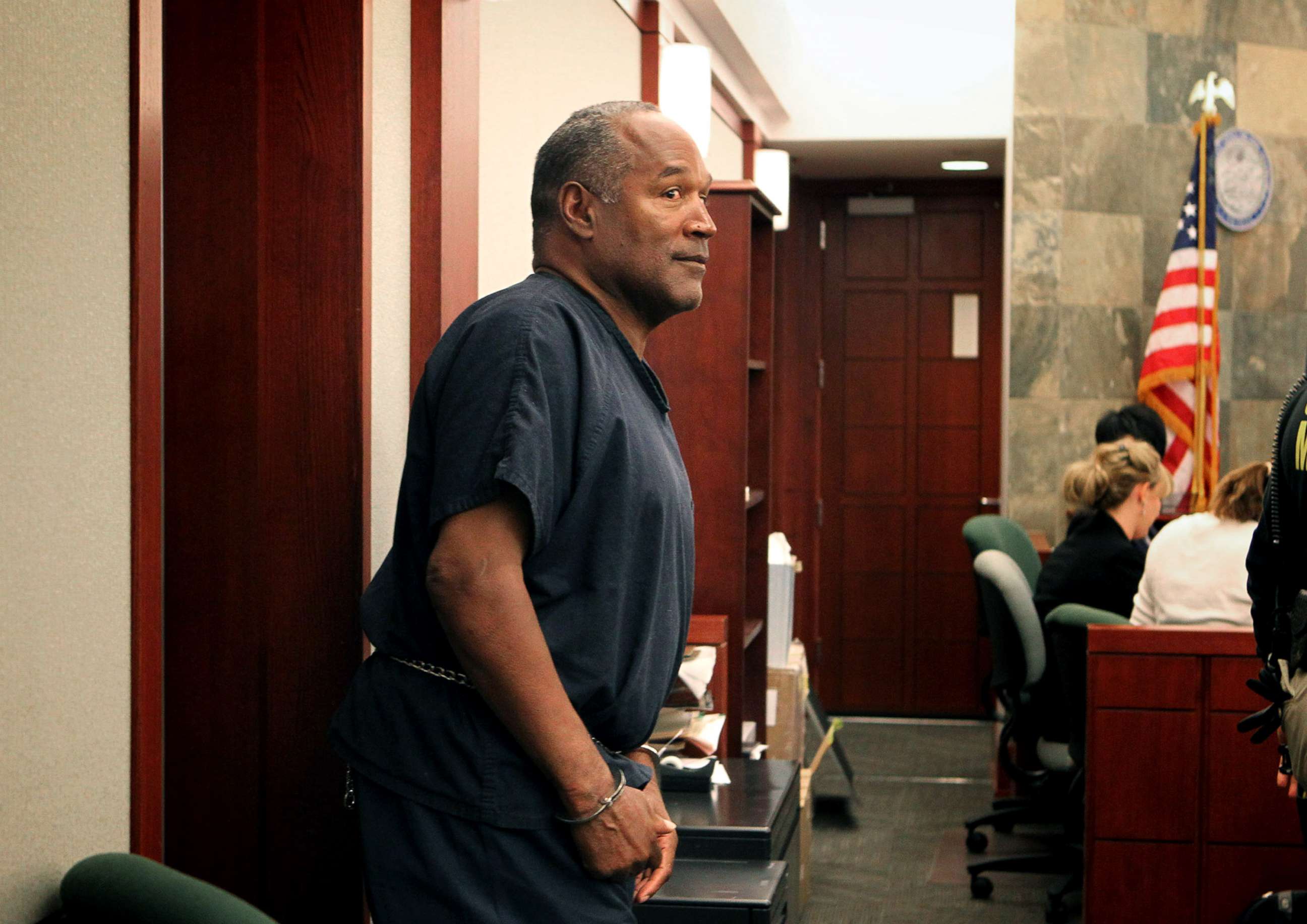 PHOTO: O.J. Simpson arrives in  evidentiary hearing in Clark County District Court, May 15, 2013, in Las Vegas.