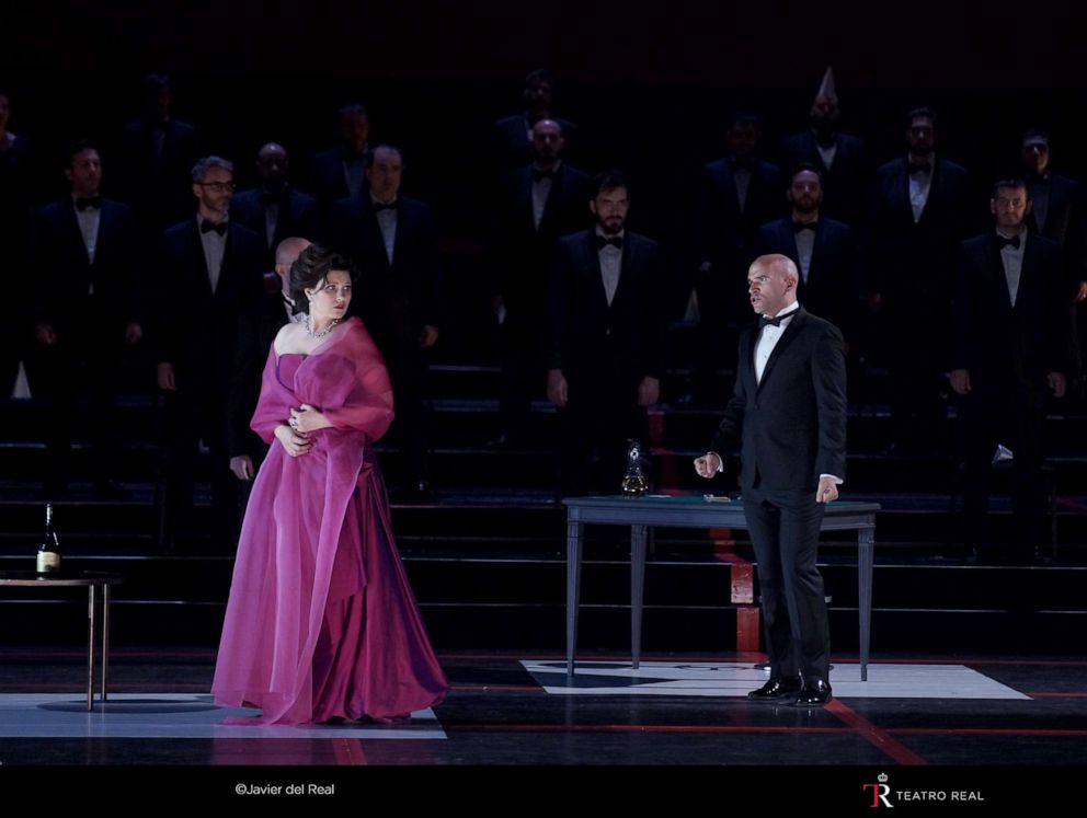 PHOTO: Michael Fabiano and Marina Rebeka and the Teatro Real chorus perform "La Traviata" in Madrid, Spain, July 2020.