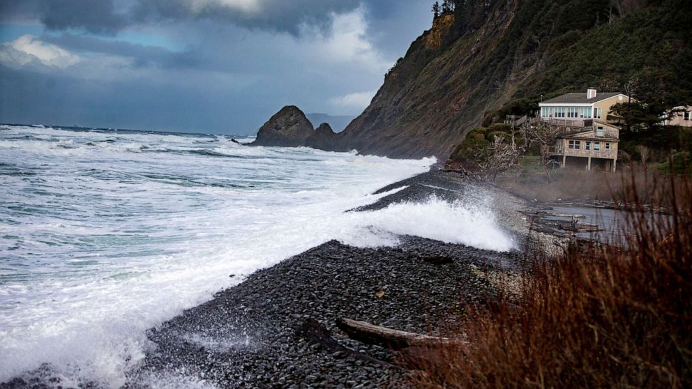 A 7-year-old girl died and a 4-year-old boy is still considered missing after they were swept out to sea with their father on Saturday in the Falcon Cove area of Oregon.