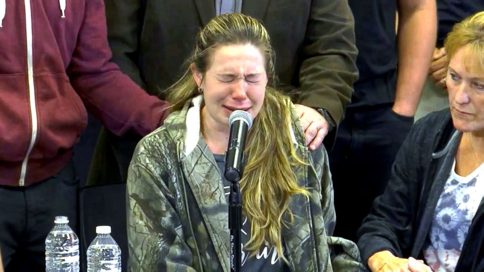 PHOTO: Meghan Valencia breaks down at a news conference as she asked for prayers for her husband, Officer Kevin Valencia, who was shot in the head by a man who allegedly killed four children he took hostage and himself.