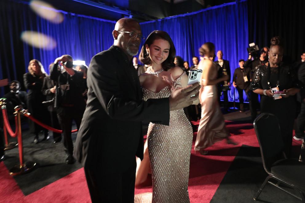 PHOTO: Samuel L. Jackson and Selena Gomez backstage during the 97th Annual Oscars, March 2, 2025, in Los Angeles.