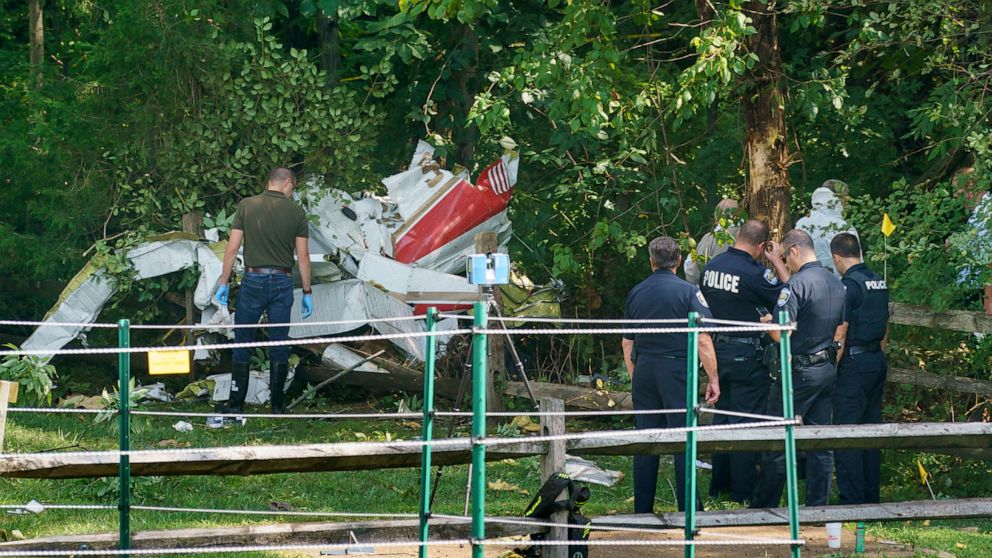 Family killed in smallplane crash outside Philadelphia Police ABC7