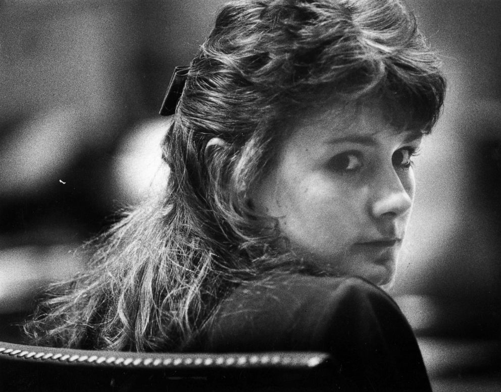 PHOTO: Pamela Smart, 23, stands trial on charges of being an accomplice to first-degree murder and conspiracy to commit murder at the Rockingham Superior County Court in Exeter, N.H., March 11, 1991.